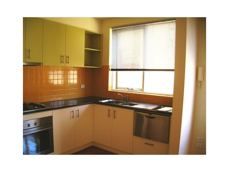 4/313 Dandenong Road, Prahran VIC 3181