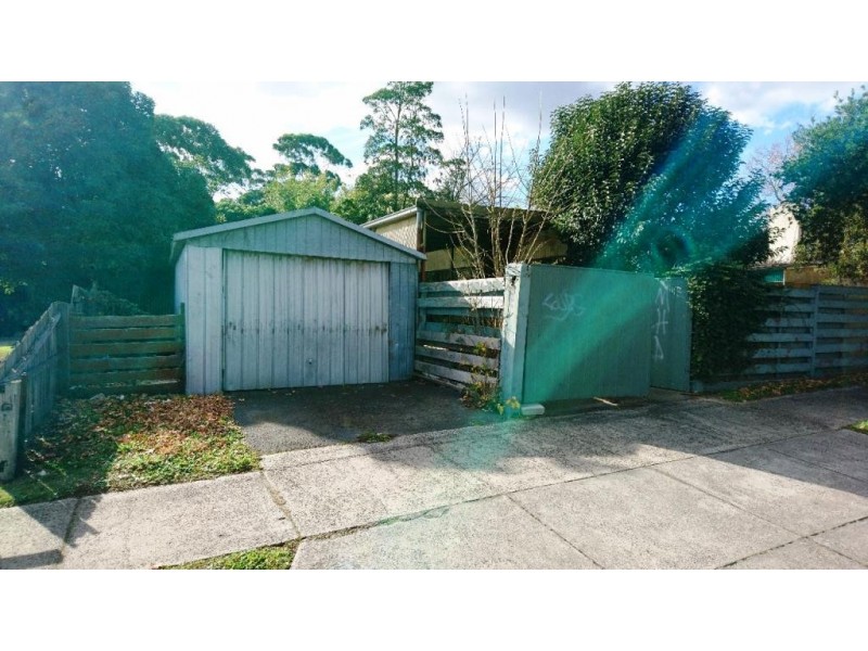 112 Glenfern Road, Ferntree Gully VIC 3156