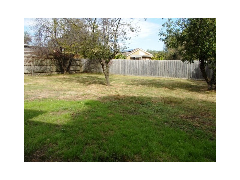 10 Linsley Way, Wantirna VIC 3152