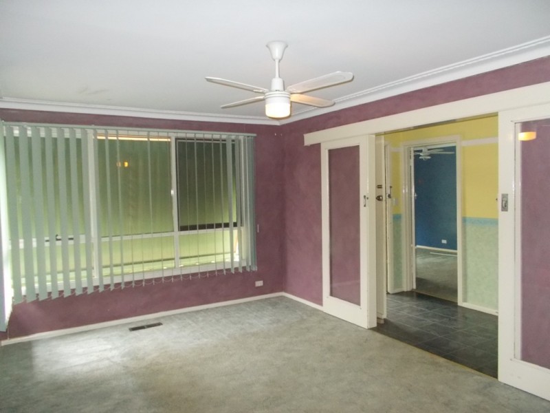 34 Lloyd Street, Knoxfield VIC 3180