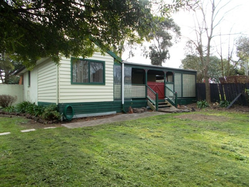 34 Lloyd Street, Knoxfield VIC 3180