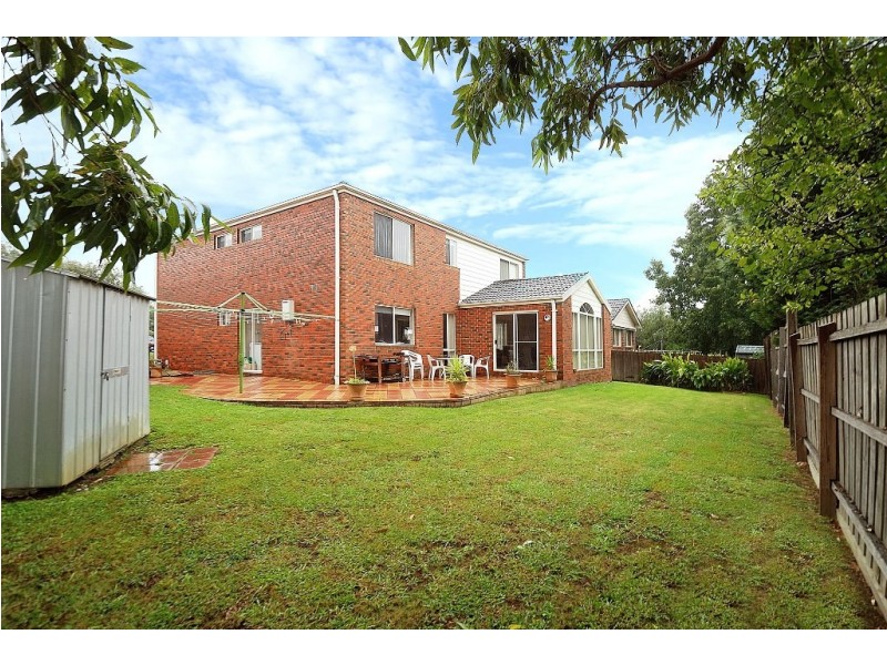 15 Loch Street, Ferntree Gully VIC 3156