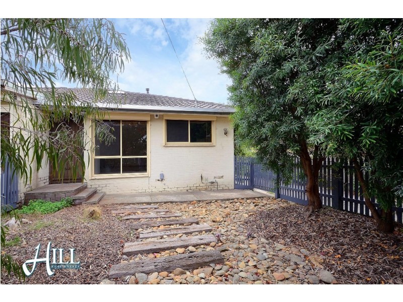 2/5 Mint Street, Wantirna VIC 3152