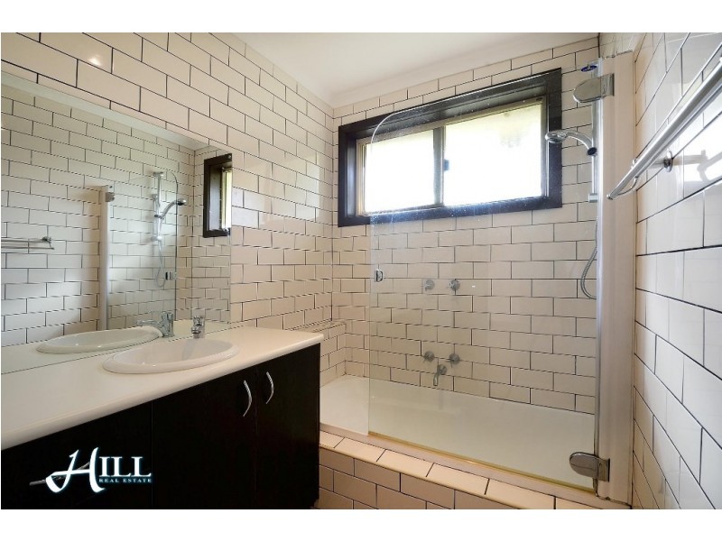 2/5 Mint Street, Wantirna VIC 3152