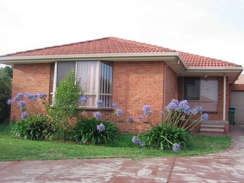 1/92-94 Norfolk Drive, Narre Warren VIC 3805