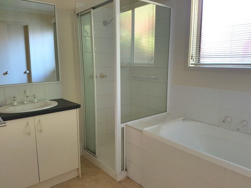 25/5 Piney Ridge, Endeavour Hills VIC 3802