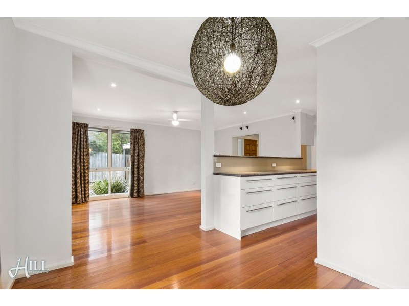 30 Mareeba Crescent, Bayswater VIC 3153