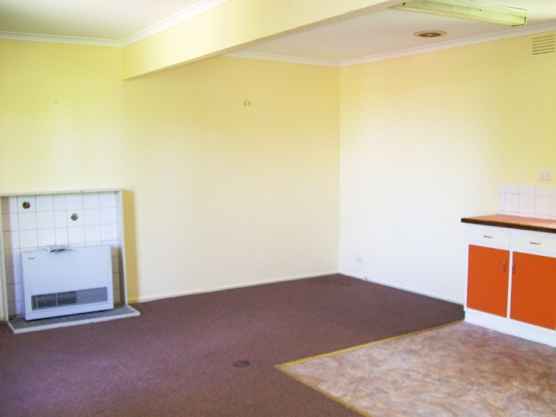 2/11 Rosella Avenue, Boronia VIC 3155