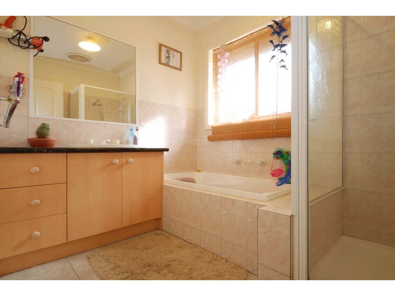 7/170-184 St Helena Road, Greensborough VIC 3088