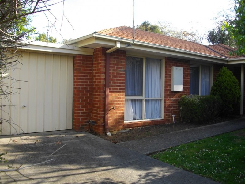 3/11 The Avenue, Ferntree Gully VIC 3156