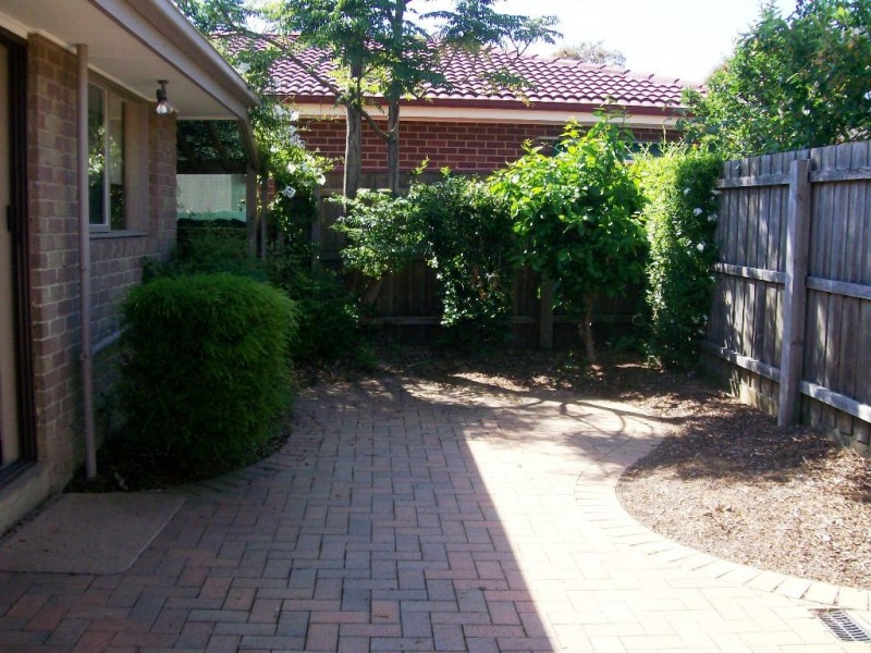 1/10 Wallace Road, Wantirna South VIC 3152