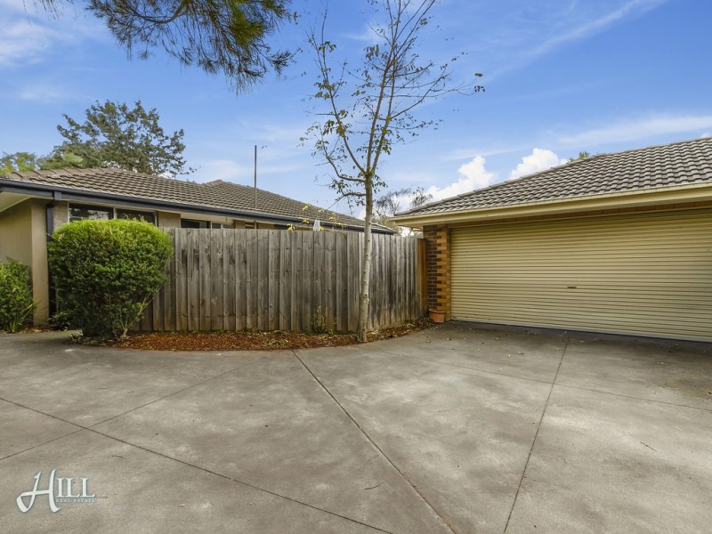 1/27 Renwick Road, Ferntree Gully VIC 3156