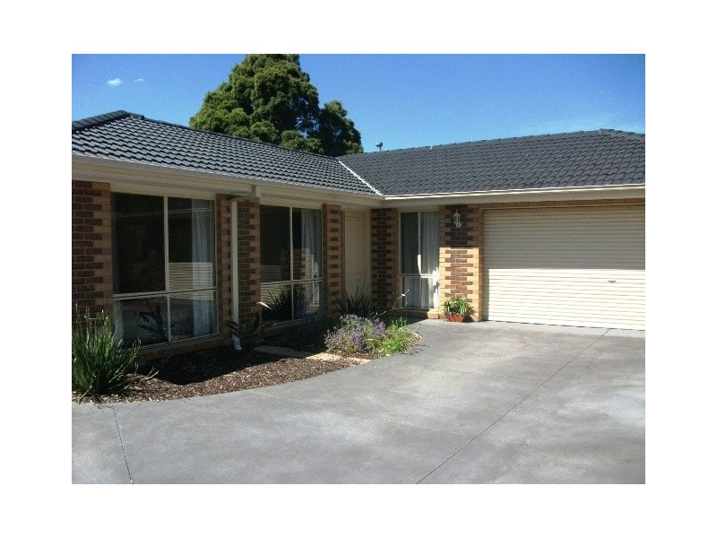 27a Renwick Road, Ferntree Gully VIC 3156