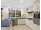 16 Como Close, Croydon VIC 3136