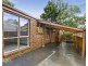 16 Como Close, Croydon VIC 3136