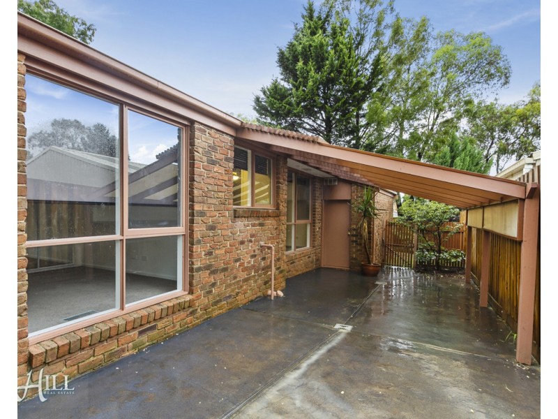 16 Como Close, Croydon VIC 3136