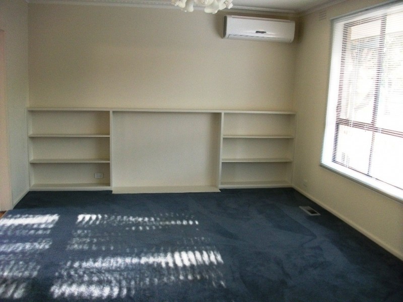 23 Pentlowe Road, Wantirna South VIC 3152