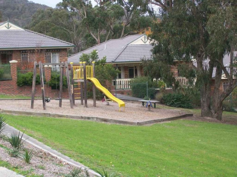 16 Victoria Street, Ferntree Gully VIC 3156