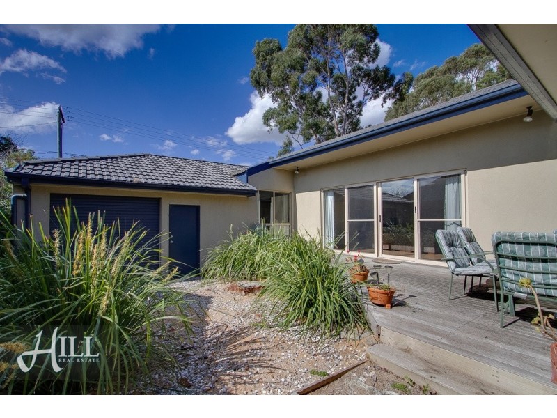 1A The Ridge, Knoxfield VIC 3180