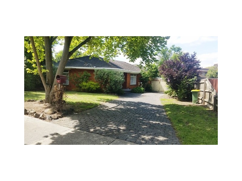 9 Lindfield Court, Knoxfield VIC 3180