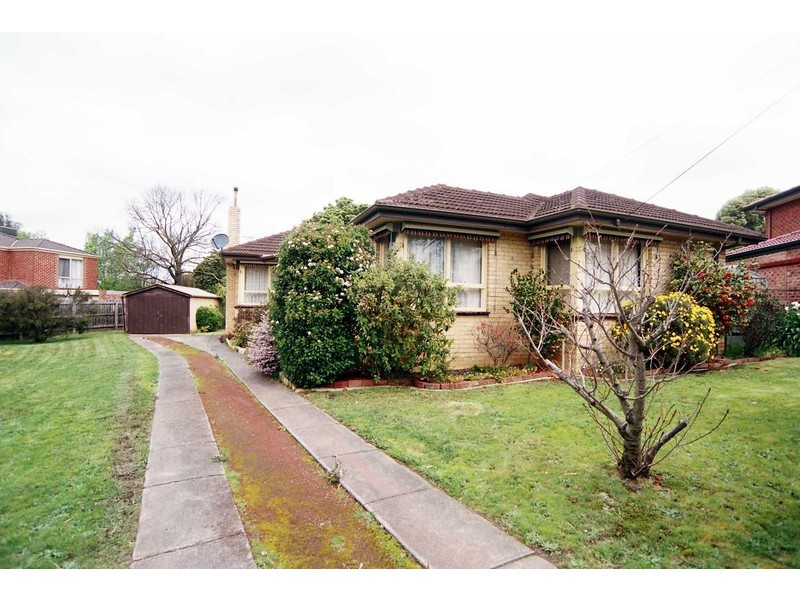 4 Don Court, Wantirna South VIC 3152