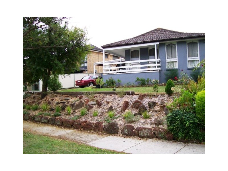 26 Amesbury Drive, Wantirna VIC 3152