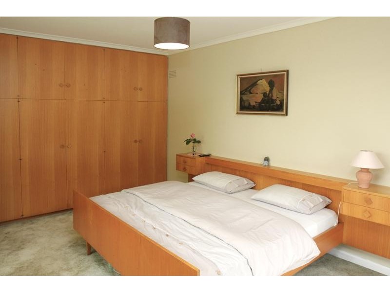 2-3 York Court, Wantirna South VIC 3152