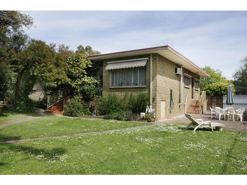 2-3 York Court, Wantirna South VIC 3152