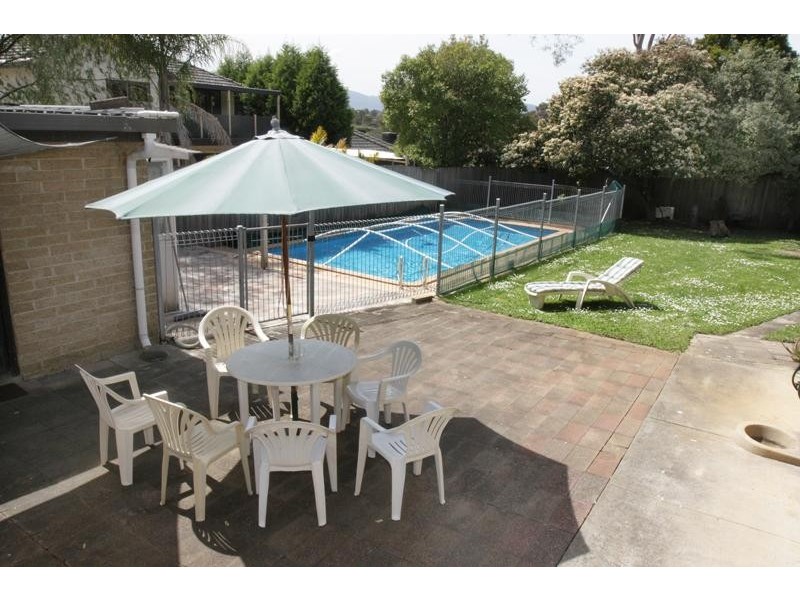 2-3 York Court, Wantirna South VIC 3152