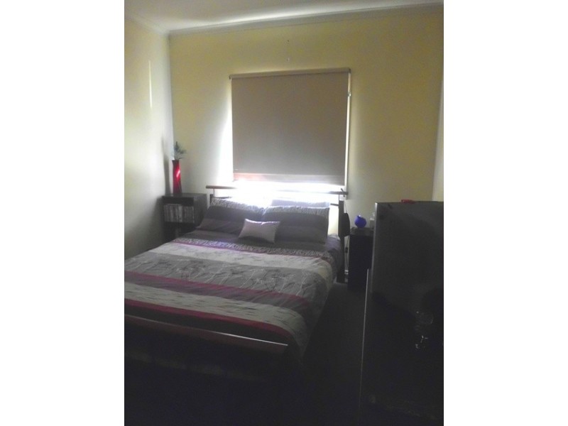 4/296 Somerville Road, Kingsville VIC 3012