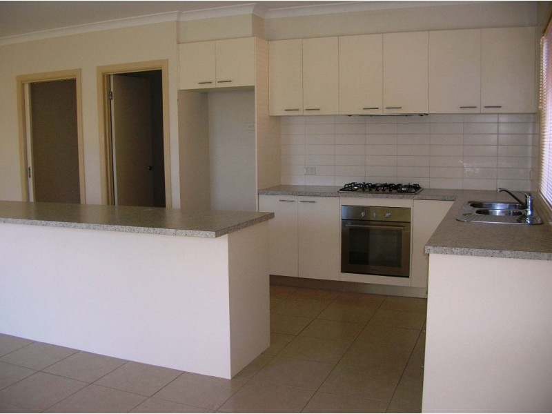 13 Viewgrand Rise, Lysterfield VIC 3156