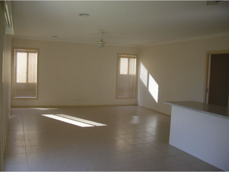 13 Viewgrand Rise, Lysterfield VIC 3156