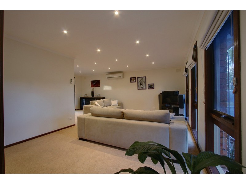 53 Goulburn Drive, Rowville VIC 3178