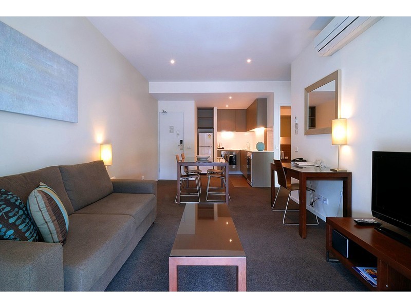 216/ 400-408 Burwood Highway, Wantirna VIC 3152