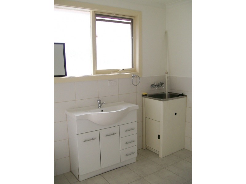 2/44 Glenfern Road, Ferntree Gully VIC 3156