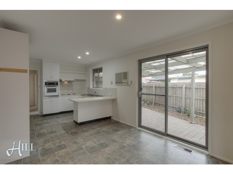 1/50 Renwick Road, Ferntree Gully VIC 3156