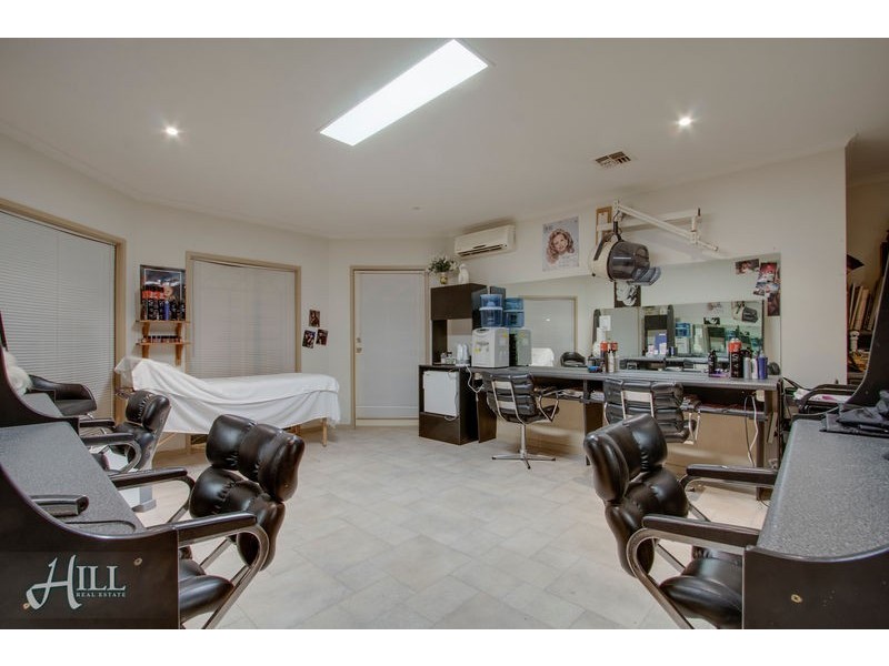 1 Allamanda Boulevard, Lysterfield VIC 3156