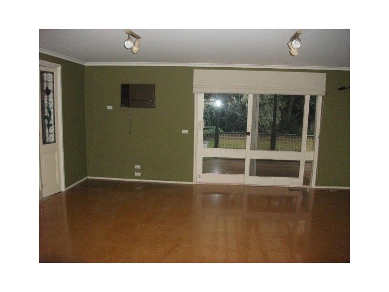 6 Georgian Gardens, Wantirna VIC 3152