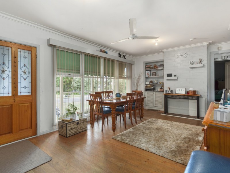 2A Veronica Street, Ferntree Gully VIC 3156