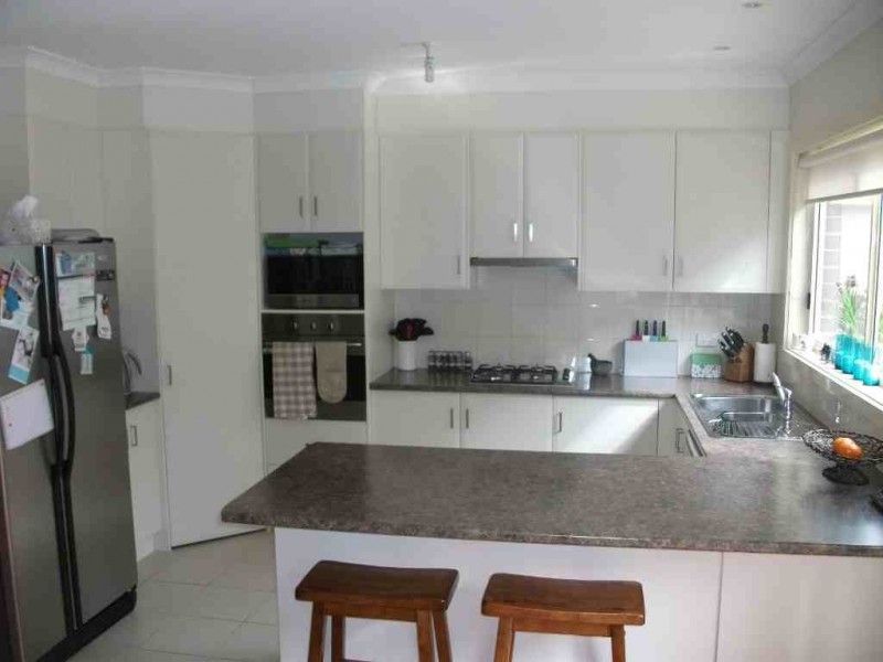 2/12 Stradbroke Road, Boronia VIC 3155