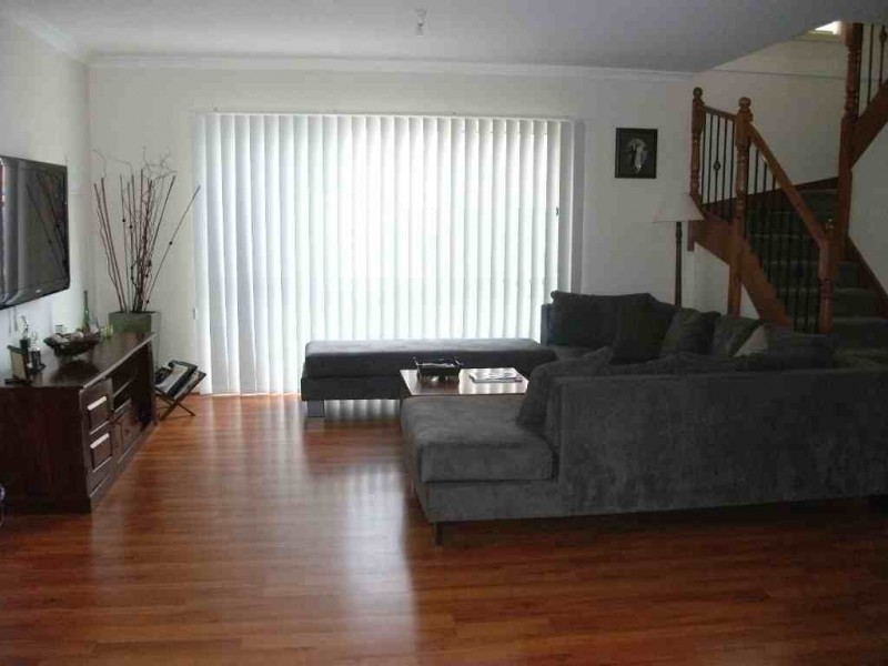 2/12 Stradbroke Road, Boronia VIC 3155