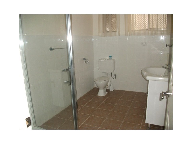 2/6 Wallace Avenue, Bayswater VIC 3153