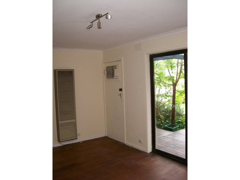 41 O’Connor Road, Knoxfield VIC 3180