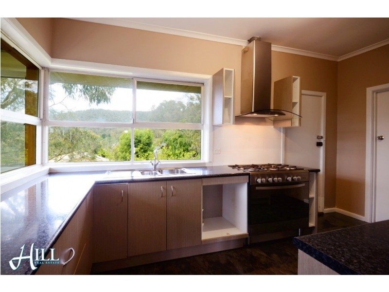 60 Kia Ora Parade, Ferntree Gully VIC 3156