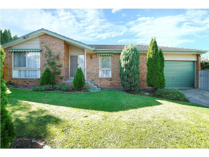 40 Capital Avenue, Glen Waverley VIC 3150