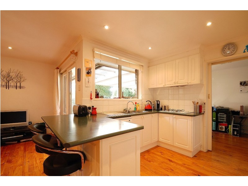 40 Capital Avenue, Glen Waverley VIC 3150