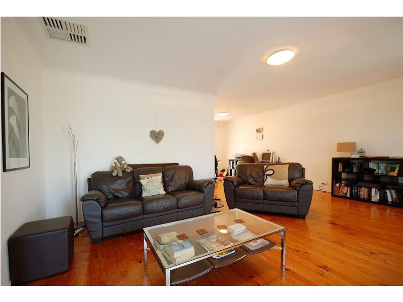 40 Capital Avenue, Glen Waverley VIC 3150