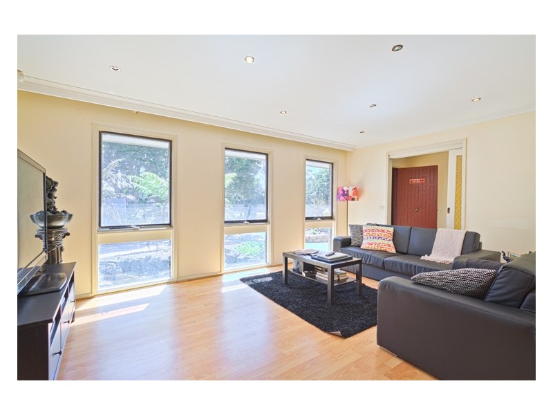 40 Dunbarton Drive, Wantirna VIC 3152