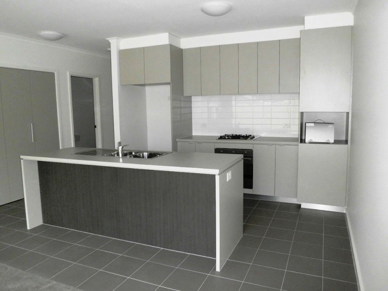 30 Bloom Avenue, Wantirna South VIC 3152