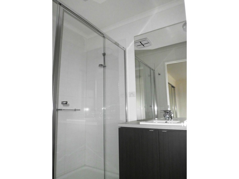 30 Bloom Avenue, Wantirna South VIC 3152